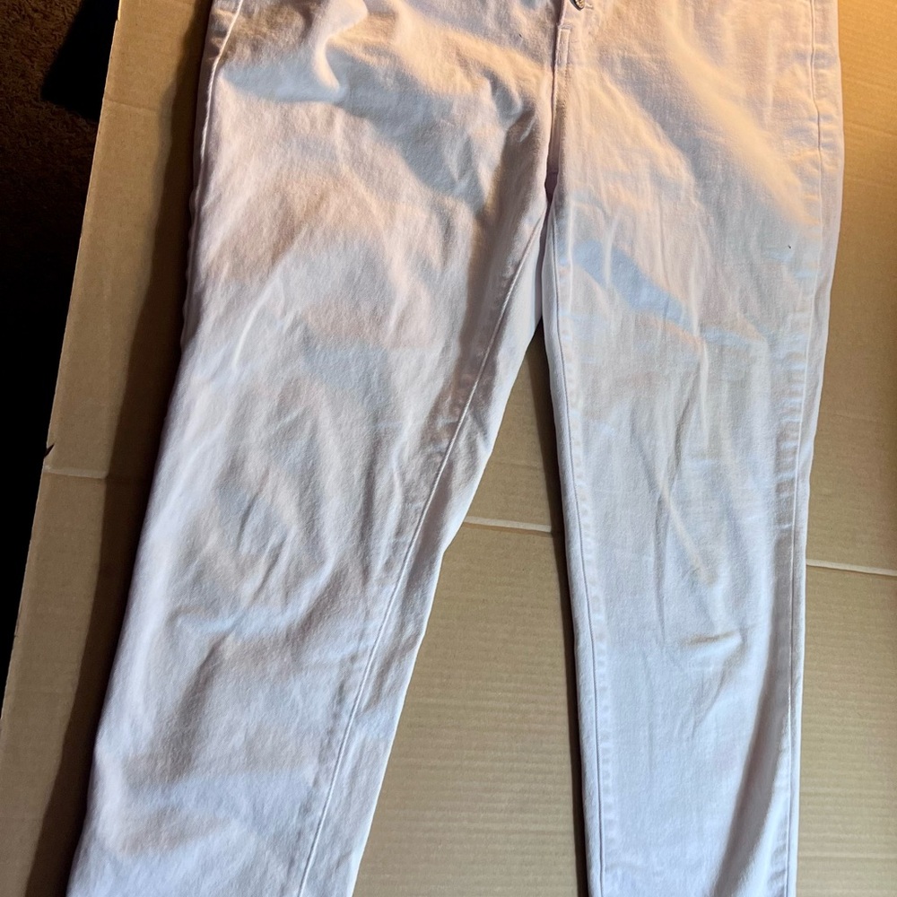 White Straight-Leg Pants Ladies 14 Distressed Raw Hem 5 Button